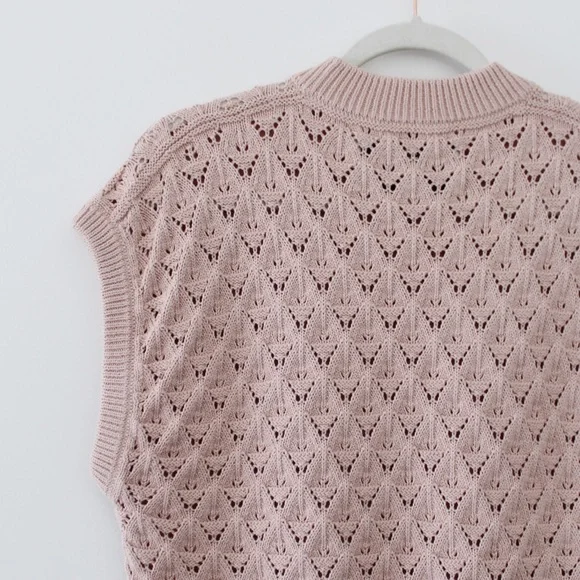 Mr. Mittens Pointelle-Knit Cotton Sweater Vest in Blush Size XS/S